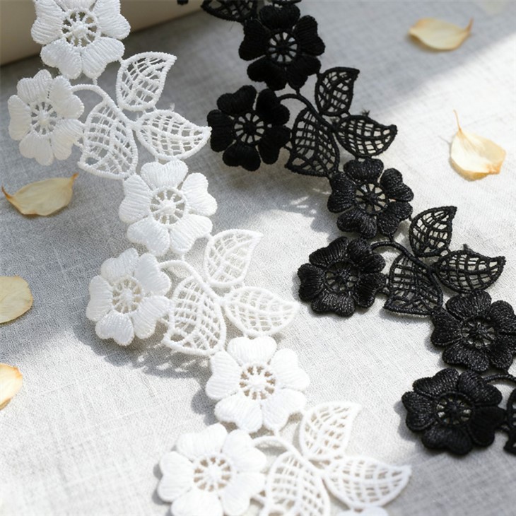 Trim Lace Blodau Brodio